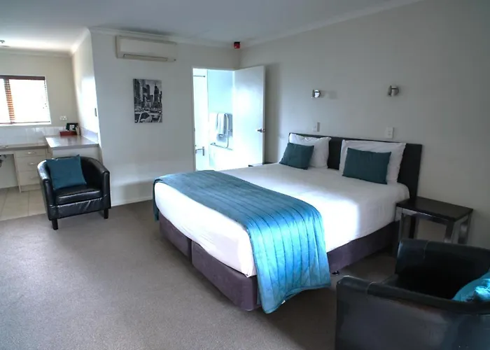 Aveda Motor Lodge